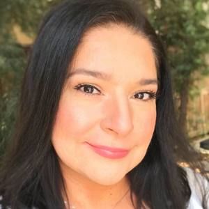 Meet your Posher, Liz